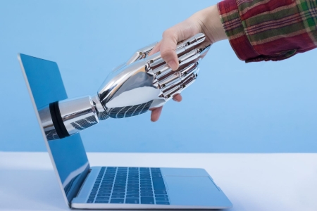 La r&eacute;daction assist&eacute;e par l'intelligence artificielle, un atout qui ne fait pas tout