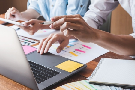 Cahier des charges pour la refonte de site web : comment le r&eacute;ussir ? (+ Mod&egrave;le)