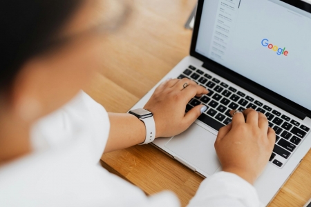 Google AI Overviews et GEO : Comment faire pour que l'IA recommande mon entreprise &agrave; mes clients ?