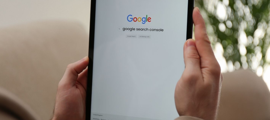 Google Search Console : L'outil gratuit qui vous dit tout sur votre visibilit&eacute; SEO