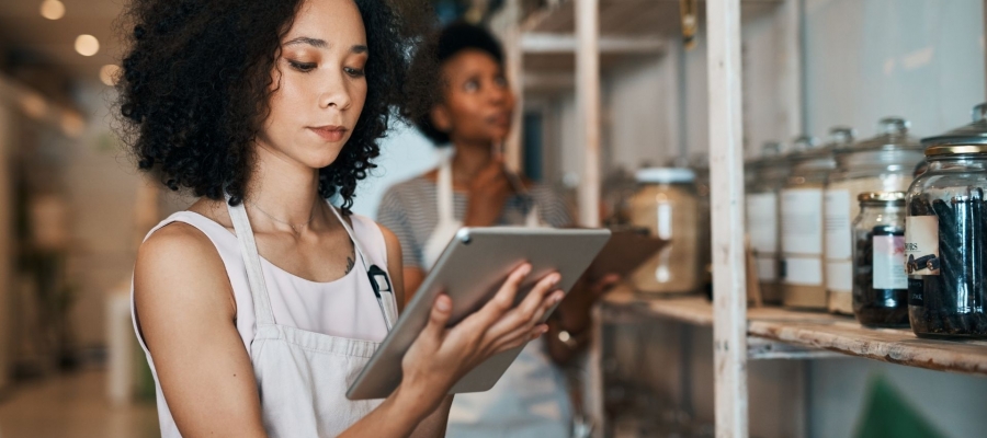 SEO local : comment les petites entreprises battent les g&eacute;ants sur Google Maps.